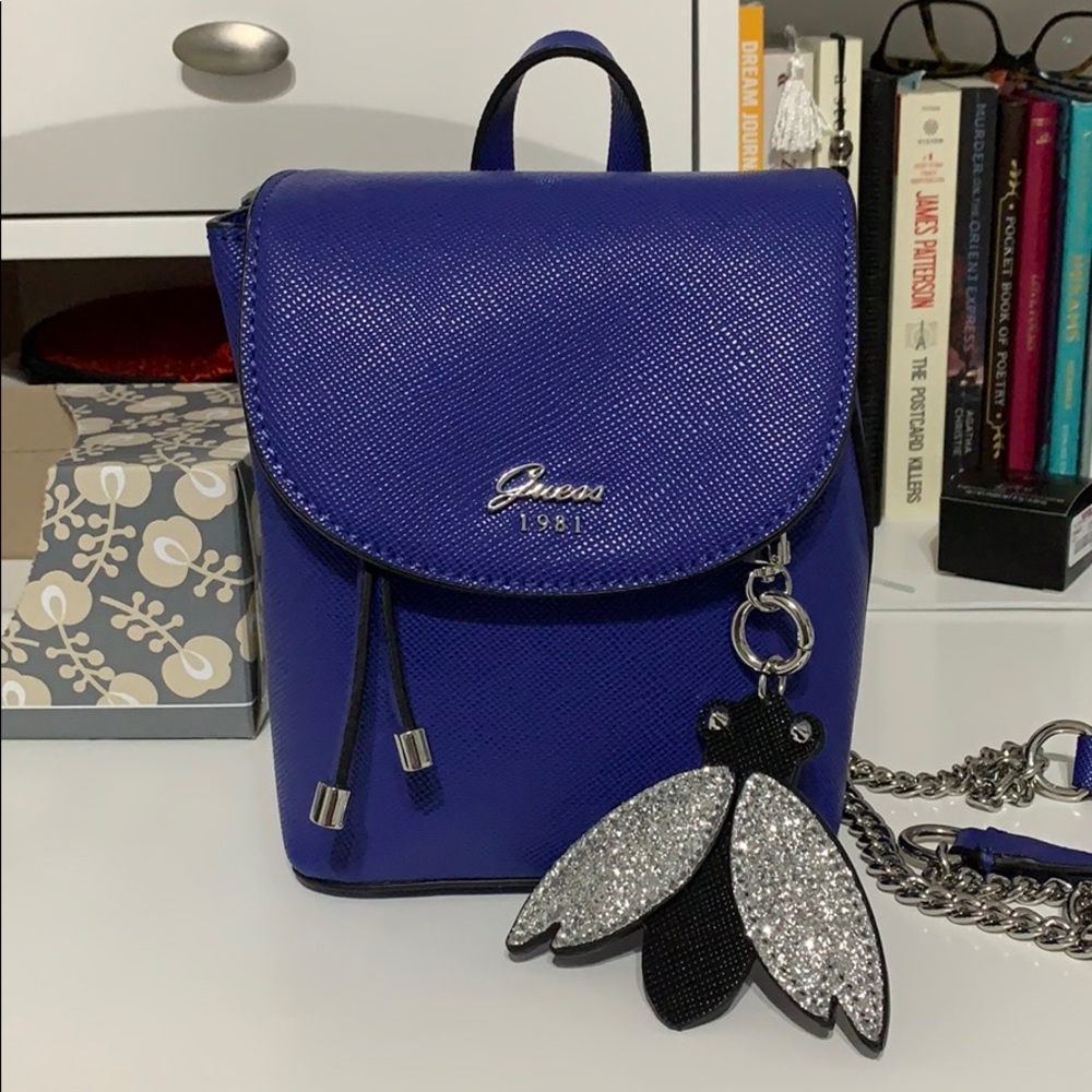 Guess Crossbody